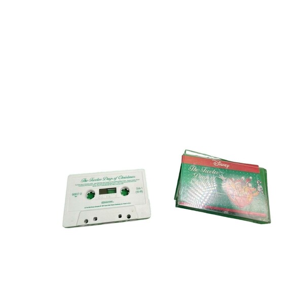 Disney The Twelve Days Of Christmas 1991 W/ Lyric Book cassette Used Vintage - Picture 11 of 16